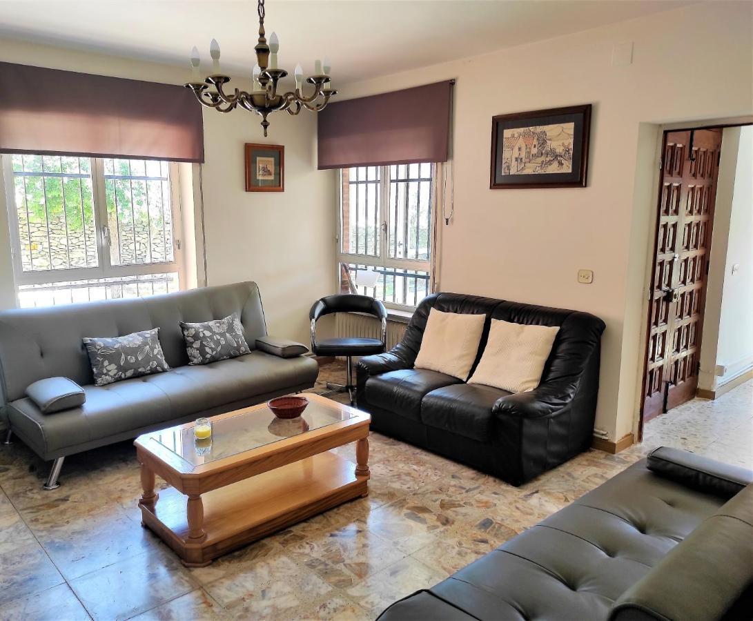 Casa Rural El Huerto Con Jardin Lumbrales Εξωτερικό φωτογραφία